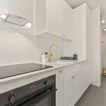 Rentplanet - Apartamenty Przy Palacu Kultury I Nauki Warschau Exterior foto