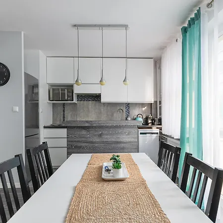 Rentplanet - Apartamenty Przy Palacu Kultury I Nauki Warschau Exterior foto
